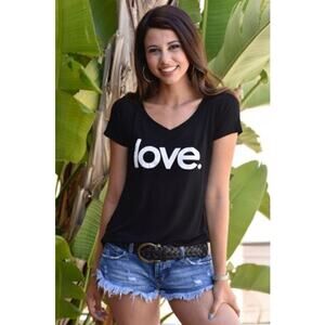 Bird & Vine Love. V-Neck Tee Black Size Medium